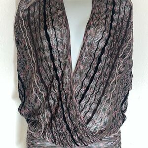 Laundry By Shelli Segal Black and Pink Knit Top